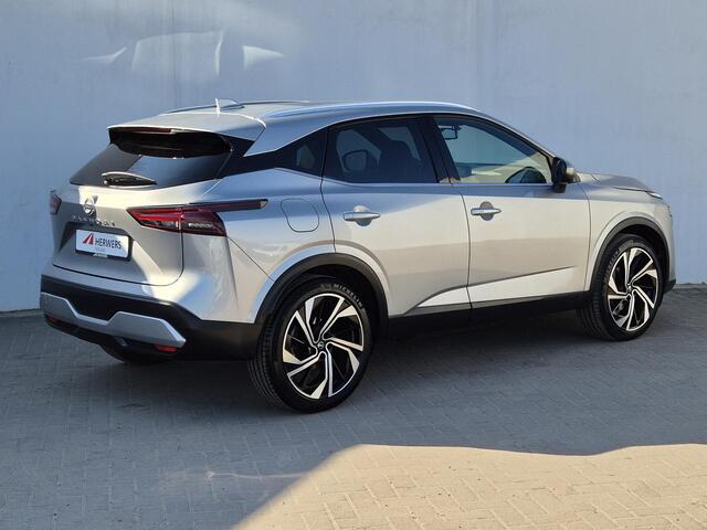 Nissan QASHQAI 1.3 MHEV Xtronic Tekna Plus Automaat / Cold Pack / HUD / Panoramadak / Luxe lederen bekleding / Trekgewicht 1800 Kg / Stuur-, en Stoelverwarming / Apple Carplay Android Auto /
