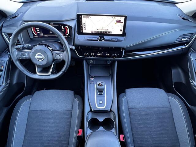 Nissan QASHQAI 1.3 MHEV Xtronic N-Connecta Automaat /1800kg Trekgewicht / Design Pakket Panorama dak / Two Tone / Stuur- stoel- en voorruitverwarming / Navi / Apple Carplay Android /