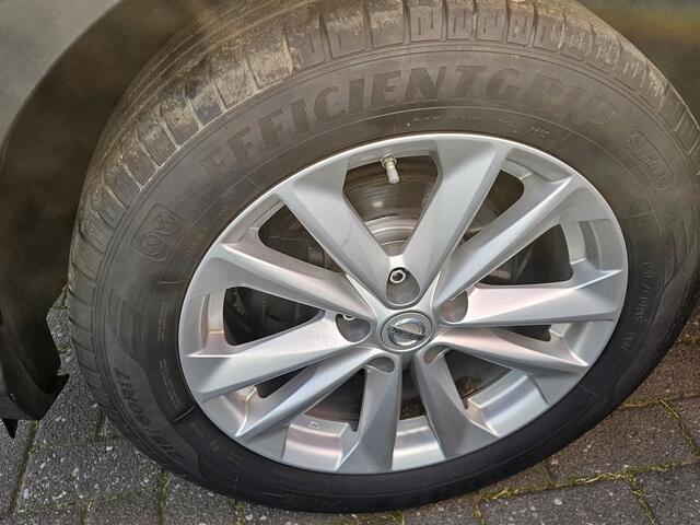 Nissan QASHQAI 1.2 N-Connecta 360 graden camera FULL OPTIONS *** 360 graden camera-LEDER-AIRCO-NAVIGATIE-CAMERA-CV-SP.WIELEN, etc,etc. ***