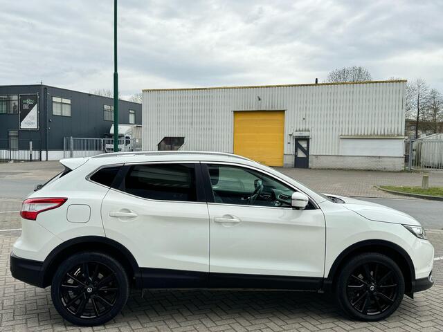 Nissan QASHQAI 1.2 Tekna PANO/Camera/Leder