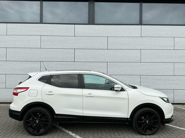 Nissan QASHQAI 1.2 Tekna PANO/Camera/Leder