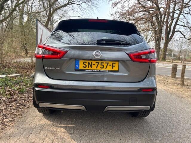 Nissan QASHQAI 1.2 TEKNA +