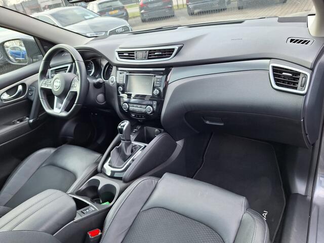 Nissan QASHQAI 1.3 DIG-T Tekna Automaat | Panodak | Adaptive Cruise | Carplay | Navigatie | 360 Camera | Electrische Stoelen | L.M. 19" | Stoelverwarming | DAB |