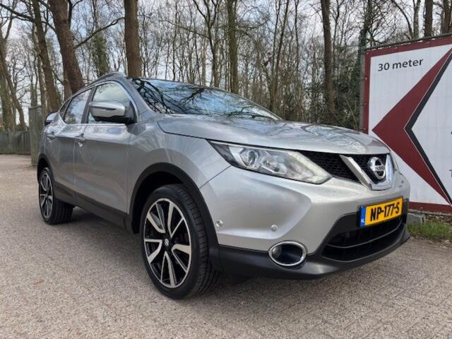 Nissan QASHQAI 1.2 VISIA **DAB//Leer//19inch**