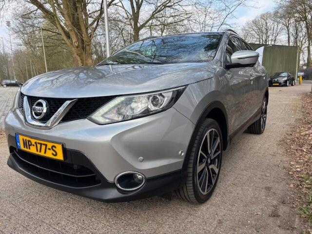 Nissan QASHQAI 1.2 VISIA **DAB//Leer//19inch**