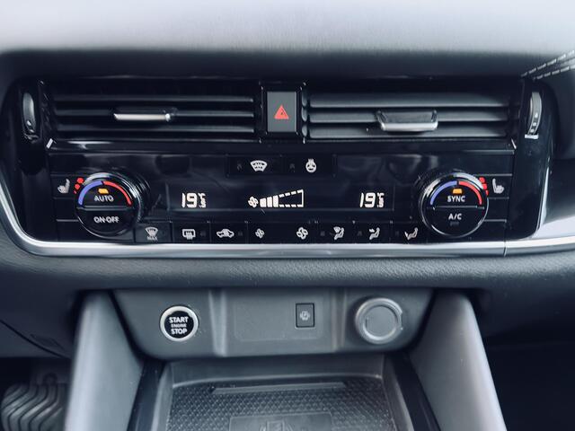 Nissan QASHQAI 1.3 MHEV Xtronic N-Connecta