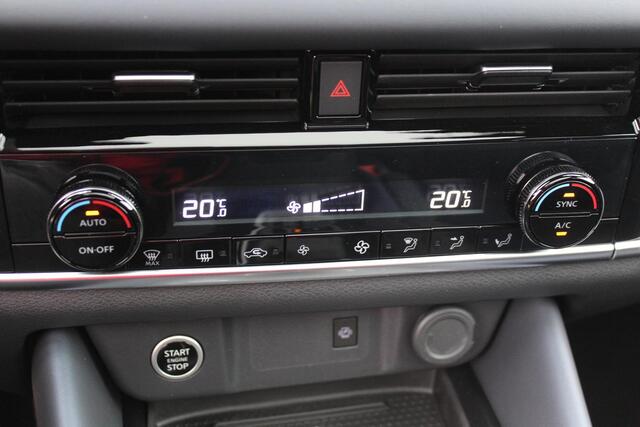 Nissan QASHQAI 1.3 MHEV Xtronic Tekna / Navigatie + Apple Carplay/Android Auto / Panoramadak / Keyless Entry & Start / Cruise Control Adaptief / 360* Camera /