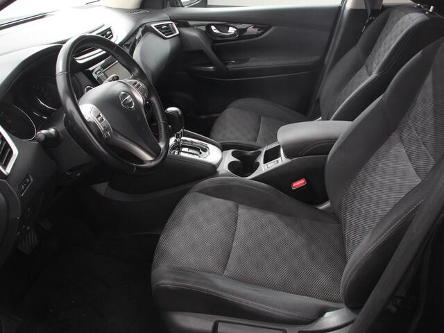 Nissan QASHQAI 1.2 Automaat Acenta Climate control Cruise control Parkeersensoren Navigatie LED Trekhaak Stoelverwarming Lichtmetalen velgen