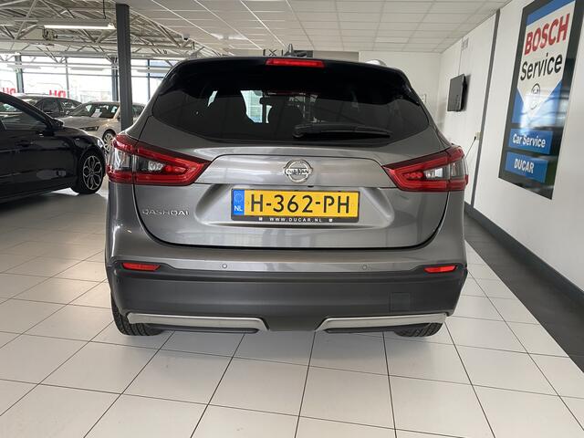 Nissan QASHQAI 1.2 N-Connecta Panoramadak / 360 camera / Navigatie