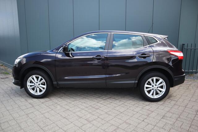 Nissan QASHQAI 1.2 Business Edition Navigatie Camera Trekhaak Stoelverwarming Lane Assist Etc. Etc.