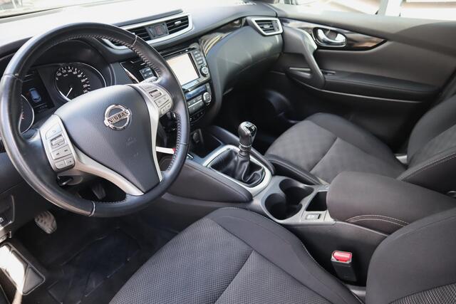 Nissan QASHQAI 1.2 Business Edition Navigatie Camera Trekhaak Stoelverwarming Lane Assist Etc. Etc.