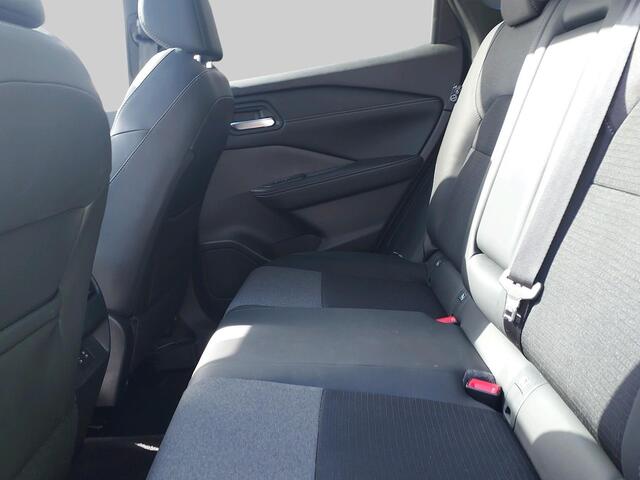 Nissan QASHQAI 1.3 MHEV Xtronic N-Connecta Design en cold pack
