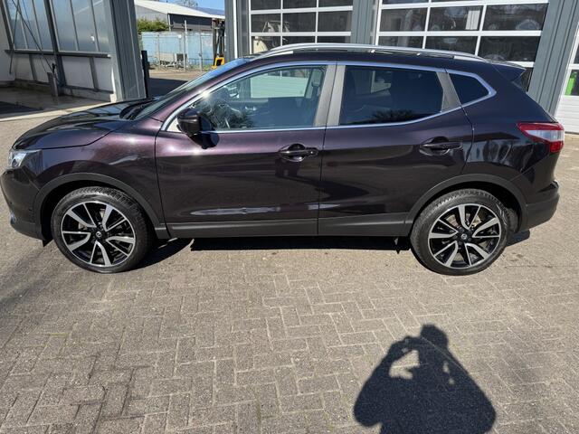 Nissan QASHQAI 1.2 Tekna