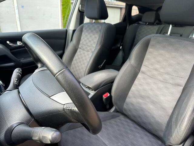 Nissan QASHQAI 1.2 N-Connecta PANO-DAK*NAVIGATIE*360 CAMERA*LM-VELGEN*1ste eign*