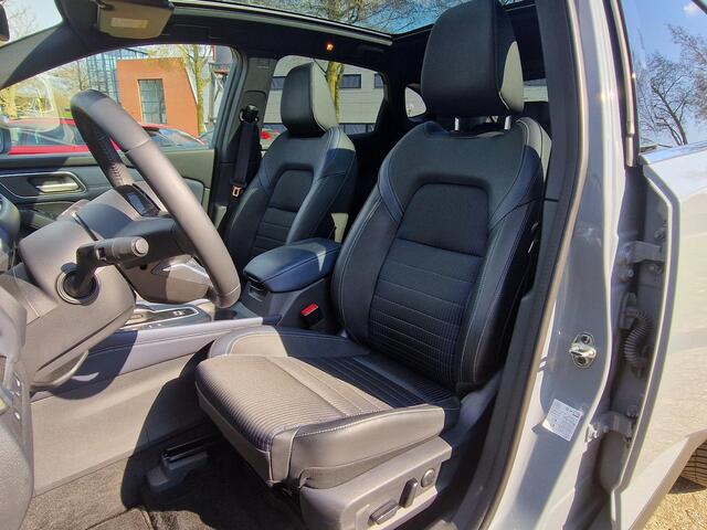 Nissan QASHQAI 1.5 e-Power Tekna / Panorama dak / All Season's / Adaptief Cruise Control / Bestuurdersstoel Elektrisch / Rondomzicht / Headup Display / Electrische Achterklep /