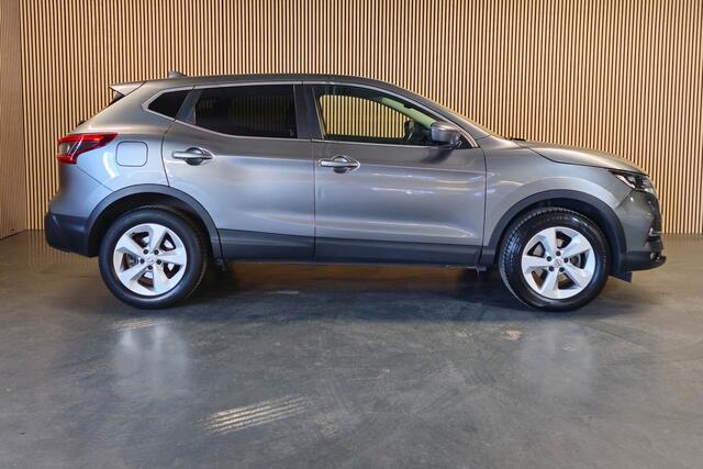 Nissan QASHQAI 1.2 Business Edition - Stoelverwarming - Navi - Bose audio - Achteruitrijcamera - Sensoren voor en achter