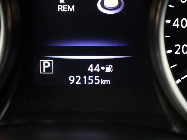 Nissan QASHQAI 115pk Tekna + AUTOMAAT BOSE | Leder | Navi | Parksens. v+a | Stoel-/voorruitverw. | Panoramadak
