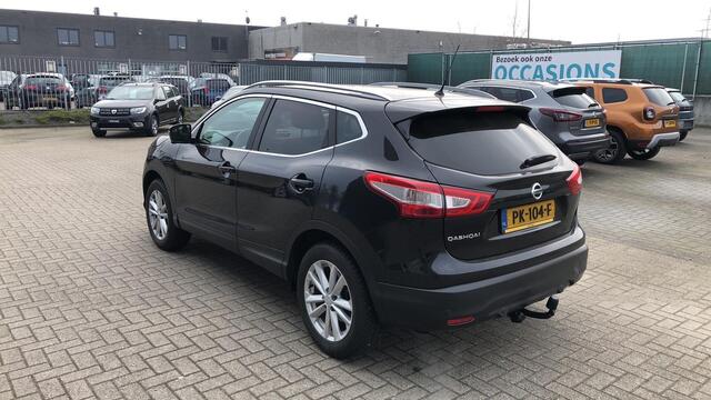 Nissan QASHQAI 1.2 N-Connecta |Panoramadak| Dakrail|