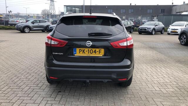 Nissan QASHQAI 1.2 N-Connecta |Panoramadak| Dakrail|