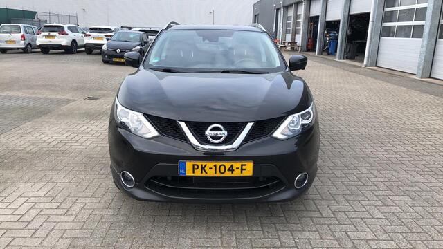 Nissan QASHQAI 1.2 N-Connecta |Panoramadak| Dakrail|