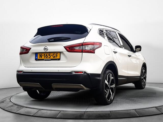 Nissan QASHQAI 1.3 DIG-T Tekna + (160 PK) Keurig-Onderh. BOVAG-Garantie. Panoramadak, Sportstoelen-Leer-Verwarmd, Navigatie/Apple-Carplay/Android-Auto, Keyless-Entry, Premium-Audio, Rondom-Zichtcamera, Privacy-Glas