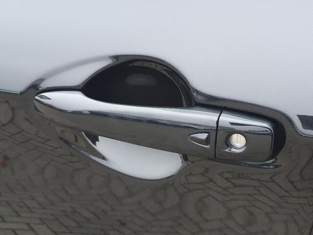 Nissan QASHQAI 1.3 DIG-T Tekna Plus Automaat Navigatie, Panoramadak, Leder, 19"Lm, LED, 360 Camera, Bose, Climate Control,