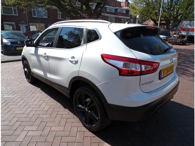 Nissan QASHQAI 1.6 N-Connecta 164 PK