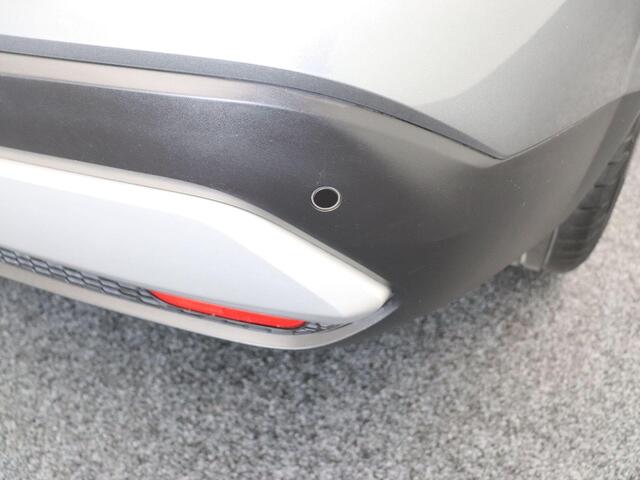 Nissan QASHQAI 158pk MHEV Xtronic N-Connecta | 1800kg Trekvermogen | Stoel, Voorruit en Stuurverwarming | Pro-Pilot Cruise Control | Head-Up Display |