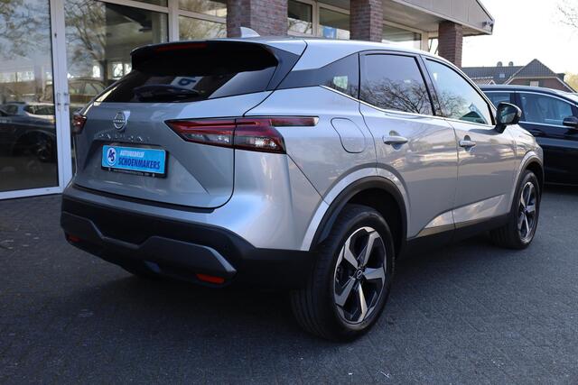 Nissan QASHQAI 1.3 MHEV Xtronic N-Connecta CARPLAY 360-CAMERA RUIT/STUUR/STOELVERWARMING DAB 18"LMV 2xKEYLESS DODEHOEK/VERKEERSBORDDETECTIE ENZ.