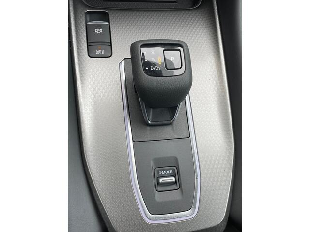 Nissan QASHQAI 1.3 MHEV N-Connecta Automaat Nieuw Model Navigatie, Pro-Pilot, LED, 18"Lm, 360 Camera, Climate Control,Stoel/Stuurverwarming