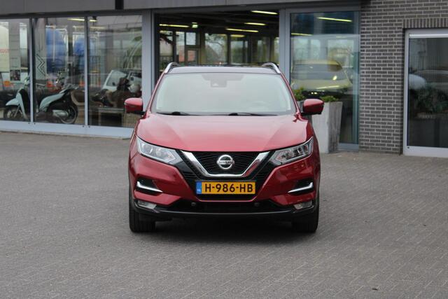 Nissan QASHQAI 1.3 DIG-T N-Connecta Trekhaak/Pano/360 Camera/Navi