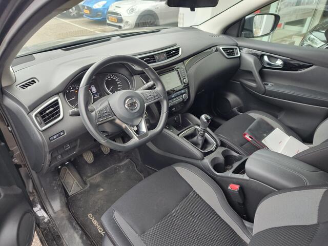 Nissan QASHQAI 1.3 DIG-T N-CONNECTA Panoramadak | Camera | Cruise Control