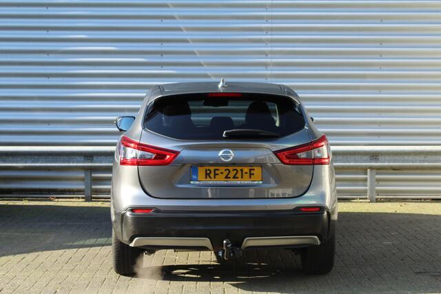 Nissan QASHQAI 1.6 164pk N-Connecta Clima Cruise Navi 360 Camera 18"LMV Trekhaak 1500kg