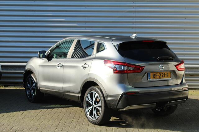 Nissan QASHQAI 1.6 164pk N-Connecta Clima Cruise Navi 360 Camera 18"LMV Trekhaak 1500kg