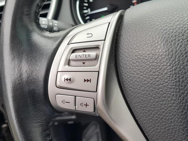 Nissan QASHQAI 1.2 Tekna | automaat