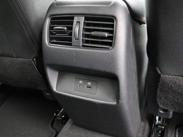 Nissan QASHQAI 158pk MHEV N-Connecta | 360 Graden Camera | Adaptieve Cruise Control | Stoel en stuurverwarming | Grootscherm Navigatie |