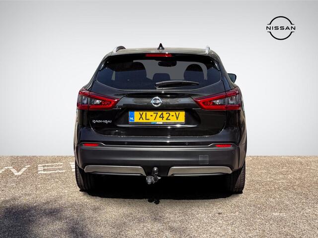 Nissan QASHQAI 1.3 DIG-T Tekna | Trekhaak | Apple Carplay/Android Auto | Stoelverwarming | Dodehoek Detectie | LED Koplampen | 360° Camera | Rijklaarprijs!