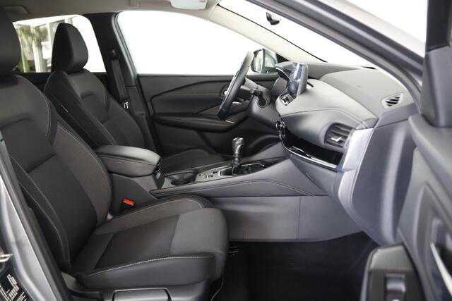 Nissan QASHQAI 1.3 MHEV N-Connecta / LED / Navi / ACC / CarPlay / Camera