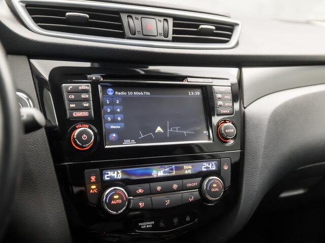Nissan QASHQAI 1.2 N-Connecta (PANORAMADAK, NAVIGATIE, CLIMATE, 360 CAMERA, KEYLESS, SPORTSTOELEN, GETINT GLAS, XENON, CRUISE, NIEUWE APK, NIEUWSTAAT)