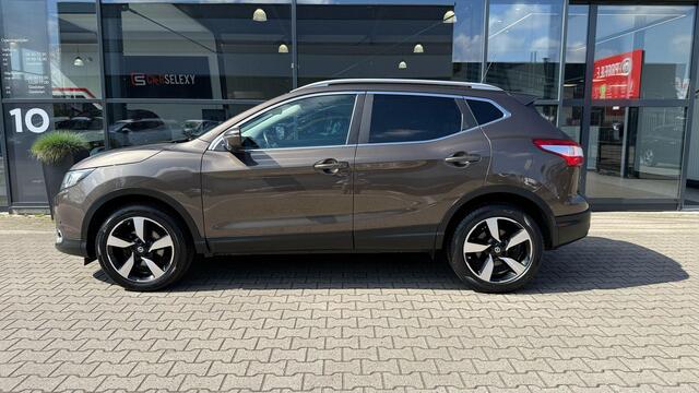 Nissan QASHQAI 1.2 N-Connecta Automaat *Trekhaak*