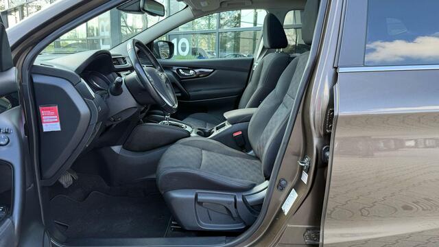 Nissan QASHQAI 1.2 N-Connecta Automaat *Trekhaak*