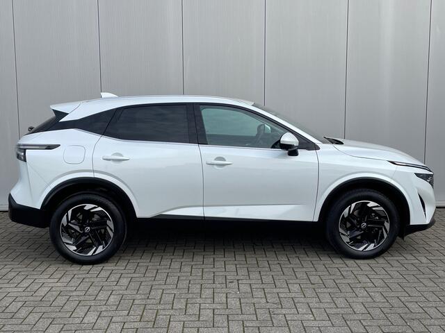 Nissan QASHQAI 1.3 MHEV Xtronic A/T N-Connecta + Cold Pack, 1.800 kg. geremd trekvermogen Navigatie, 18" Lichtmetalen velgen