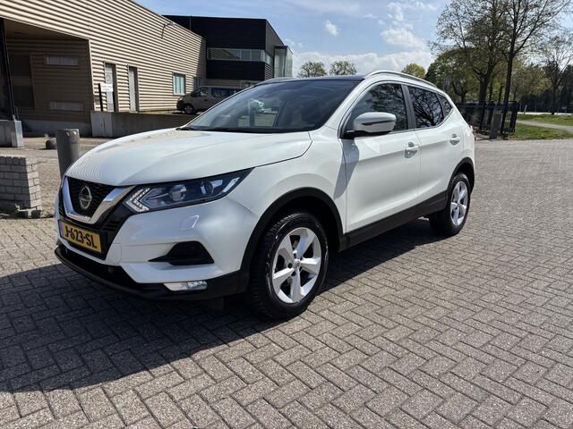 Nissan QASHQAI 1.2 N-Connecta [ Panodak,fm navi,ecc,lmv,pdc ]