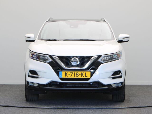 Nissan QASHQAI 140pk DIG-T Premium Edition | Panorama dak | Rondom zicht camera | Stoelverwarming | Apple Carplay/Android Auto |