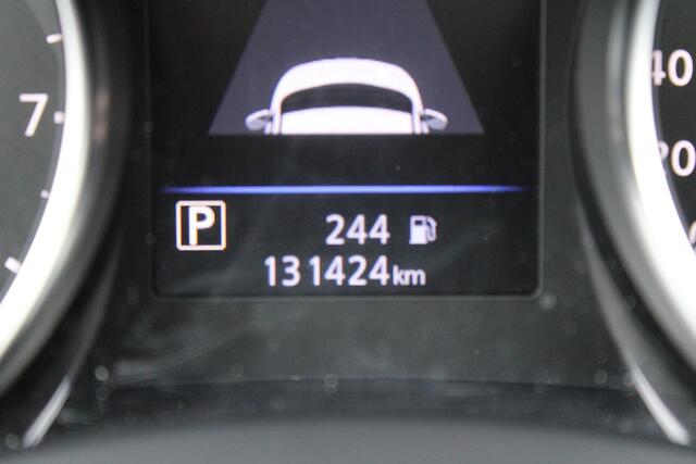 Nissan QASHQAI 1.3 DIG-T Tekna + Automaat | Leer | Navigatiesysteem | Trekhaak | Parkeersensoren | Stoelverwarming