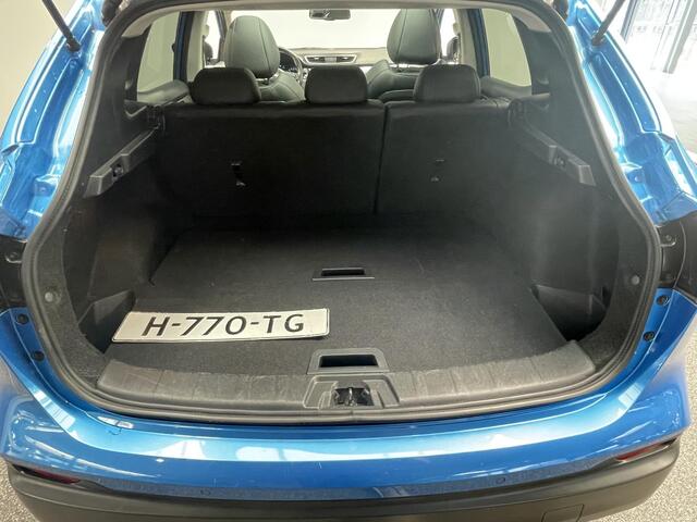 Nissan QASHQAI 1.3 DIG-T Tekna +