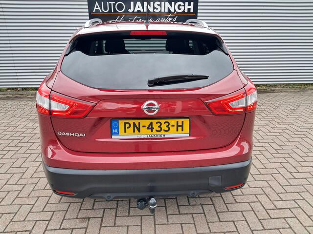 Nissan QASHQAI 1.2 N-Connecta met Panoramadak | Clima | Cruise | Camera | Navigatie | PDC voor en achter | Trekhaak | Keyless | RIJKLAARPRIJS INCL 12 MAANDEN GARANTIE EN BEURT