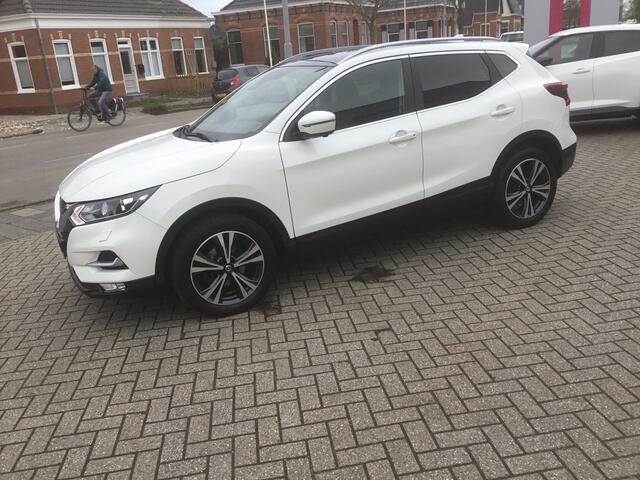 Nissan QASHQAI 1.3 DIG-T 140 N-Motion Panodak Dakrail