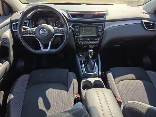 Nissan QASHQAI 1.3 DIG-T N-Connecta [TREKHAAK, PANORAMADAK, 360 CAMERA, APPLE CARPLAY/ANDROID, SENSOREN, NAVIGATIE, NIEUWSTAAT]