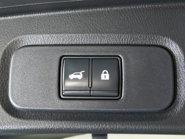 Nissan QASHQAI 1.3 MHEV 158 PK Xtronic Tekna Plus | LED | Leder | Trekhaak | Trekhaak | Panoramadak | 360 Camera | Bose | Head-Up |